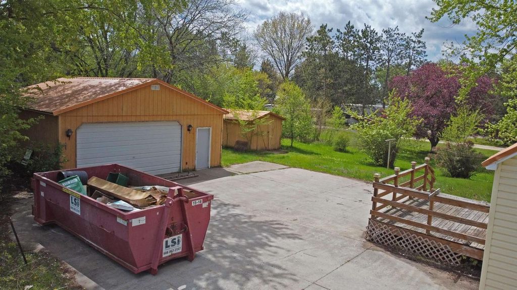 Photo of 614 Sherman STREET, Mauston, WI 53948 (MLS # 2022870)
