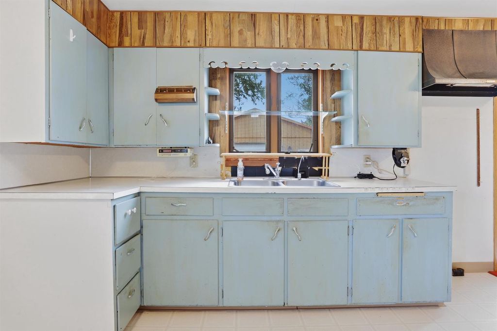 Photo of 614 Sherman STREET, Mauston, WI 53948 (MLS # 2022870)