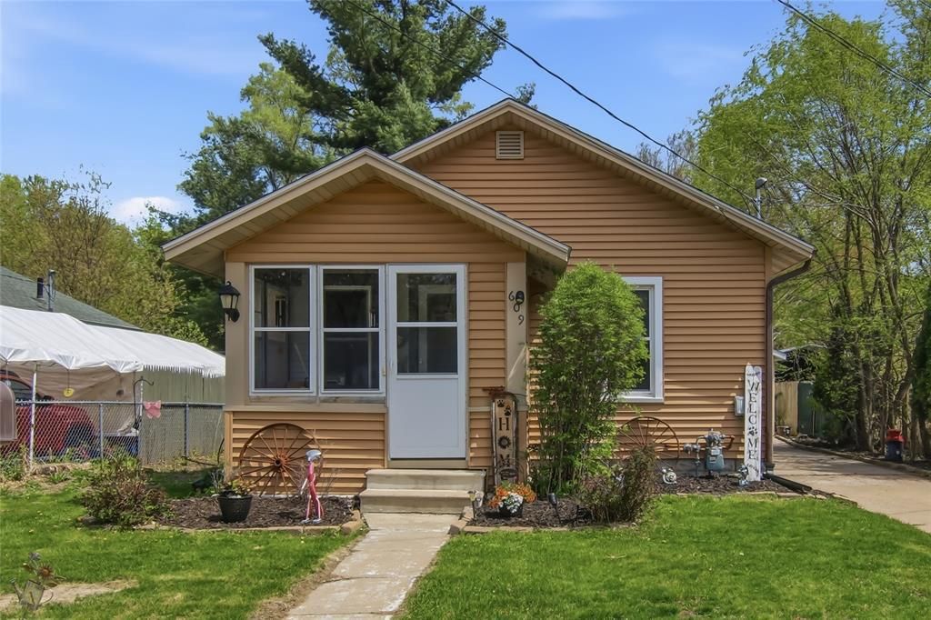 Photo of 609 Morningside DRIVE, Eau Claire, WI 54703 (MLS # 1601068)