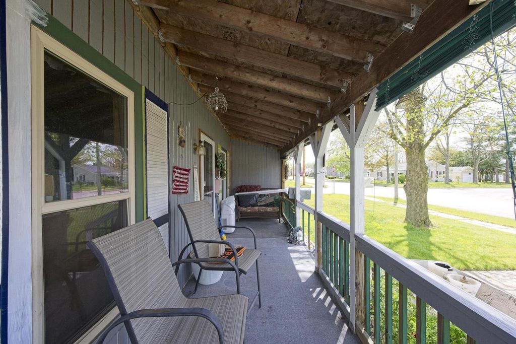 Photo of 410 12th Street North ST, Wisconsin Rapids, WI 54494 (MLS # 22602076)