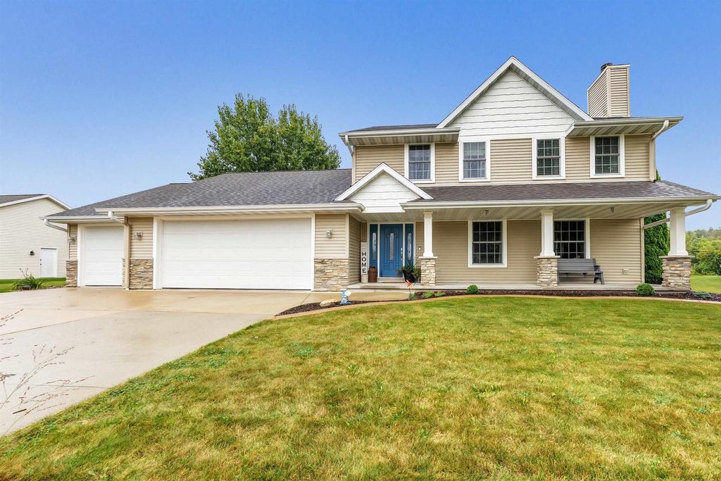 Photo of 148 Winchester DRIVE, Seymour, WI 54165 (MLS # 50332336)
