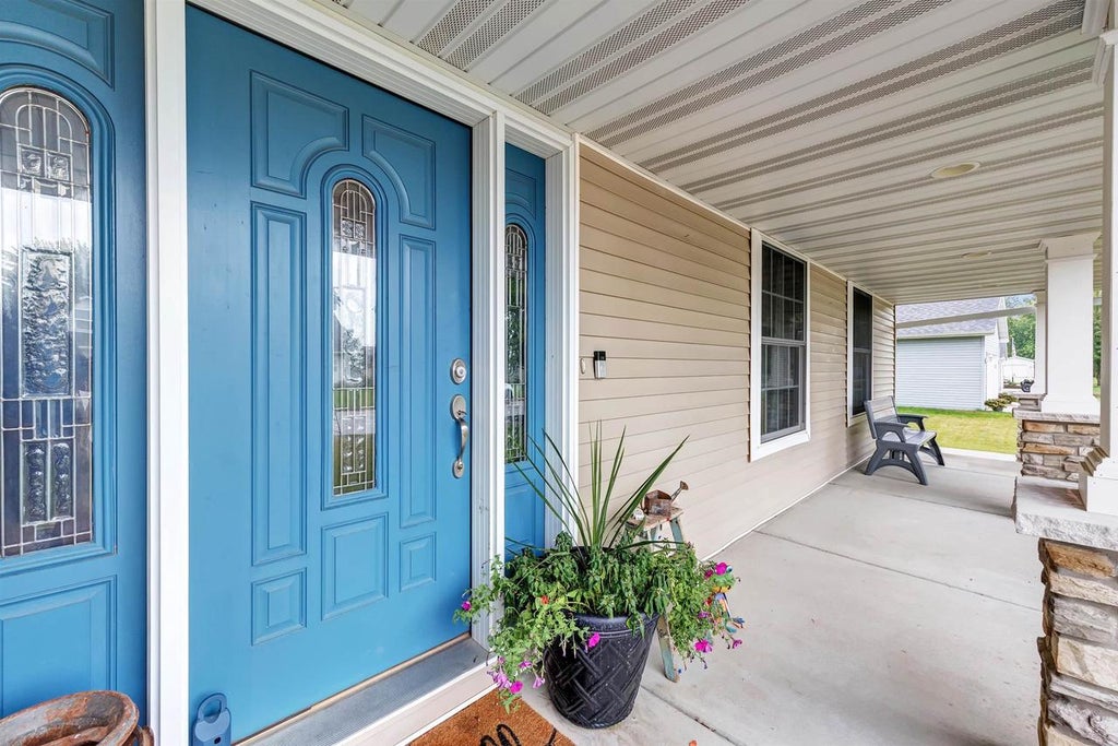 Photo of 148 Winchester DRIVE, Seymour, WI 54165 (MLS # 50332336)