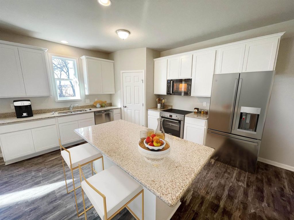 Photo of 316 Carolina STREET, Belleville, WI 53508 (MLS # 2018565)