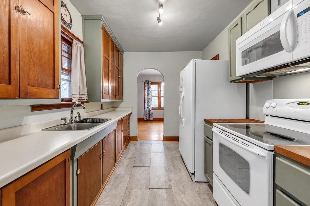 Photo of 121 Buehler AVENUE, Nekoosa, WI 54457 (MLS # 2035541)