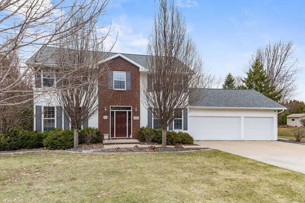 Photo of N1769 Ivy LANE, Greenville, WI 54942 (MLS # 50323384)