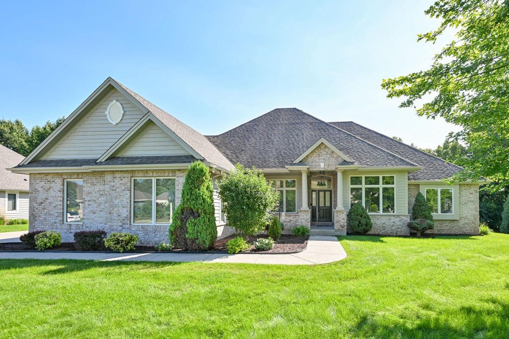 Photo of W144N9880 Sun Valley TRAIL, Germantown, WI 53022 (MLS # 1986393)