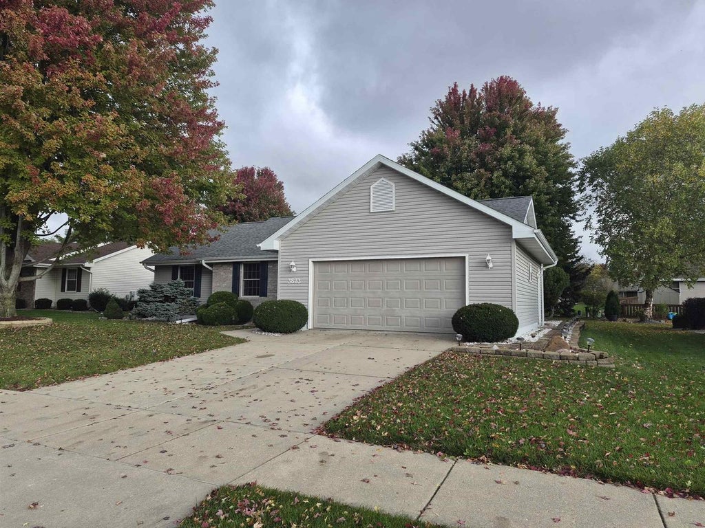 Photo of 3823 Sandhill DRIVE, Janesville, WI 53546 (MLS # 2034816)
