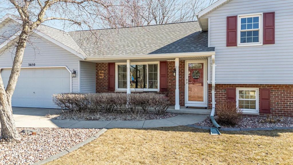Photo of 3650 N Chappell DRIVE, WI 54914 (MLS # 50321764)