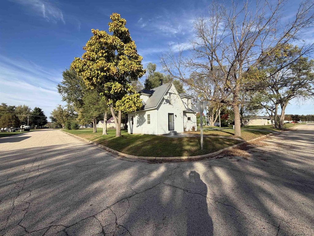 Photo of 403 E University STREET, Muscoda, WI 53573 (MLS # 2035344)