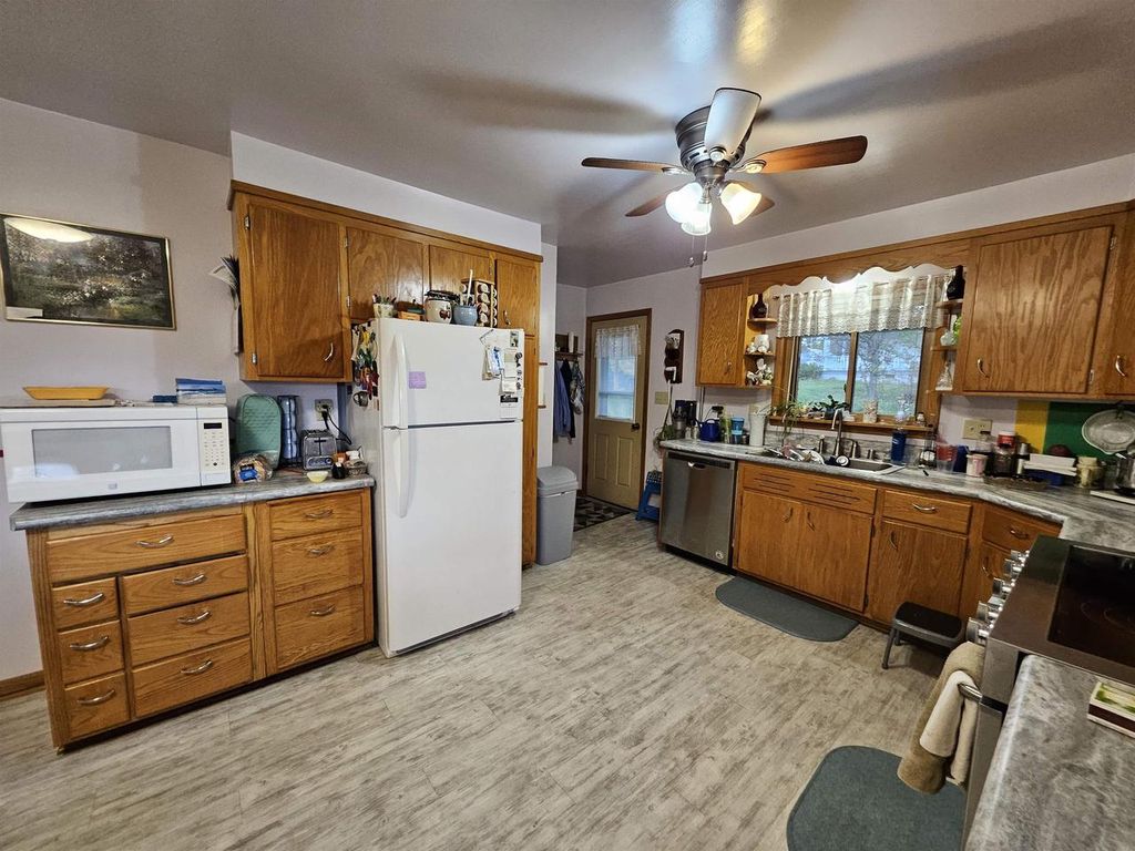 Photo of 350 Main STREET, Loganville, WI 53943 (MLS # 2008309)