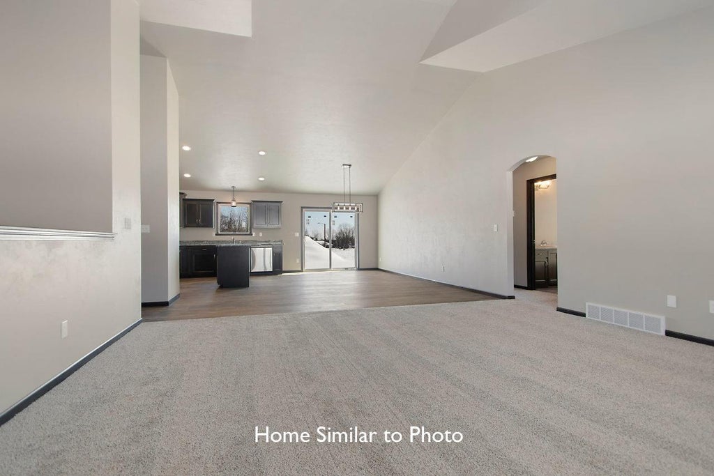 Photo of 464 Rusch DRIVE, Combined Locks, WI 54113 (MLS # 50334946)