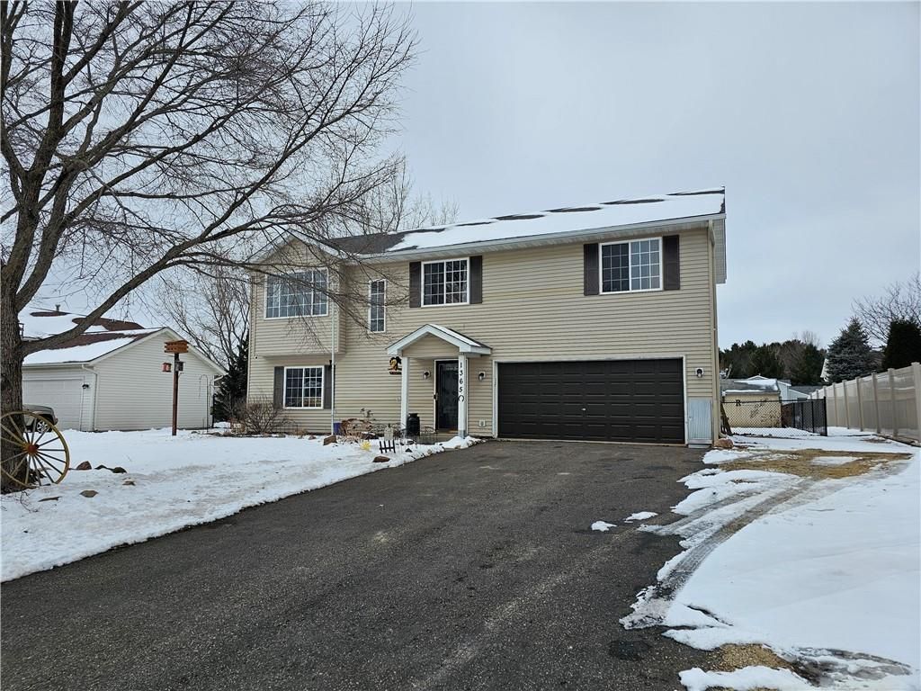 Photo of 1365 Hunter Hill Drive, Hammond, WI 54015 (MLS # 1598580)