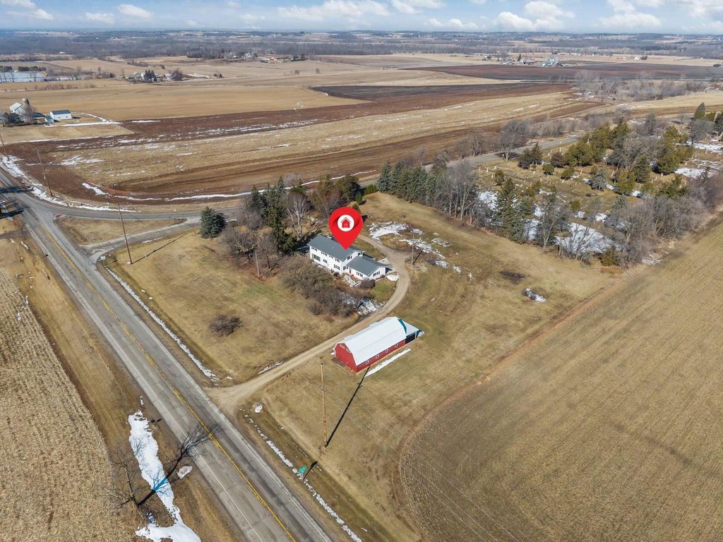 Photo of 2284 Waukau ROAD, Omro, WI 54963 (MLS # 50322297)