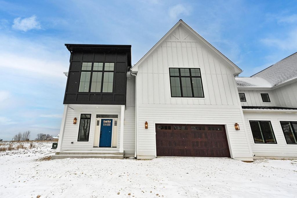 Photo of 498 Bastle Wynd #10, Port Washington, WI 53074 (MLS # 1949602)