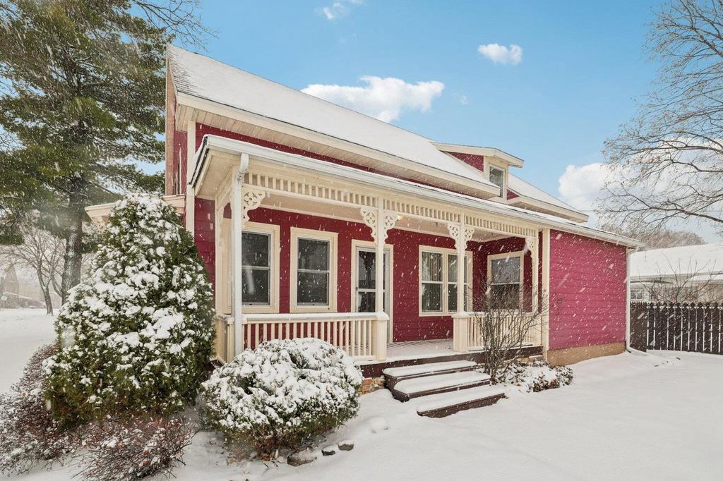 Photo of 410 Galena STREET, Prairie Du Sac, WI 53578 (MLS # 2013242)