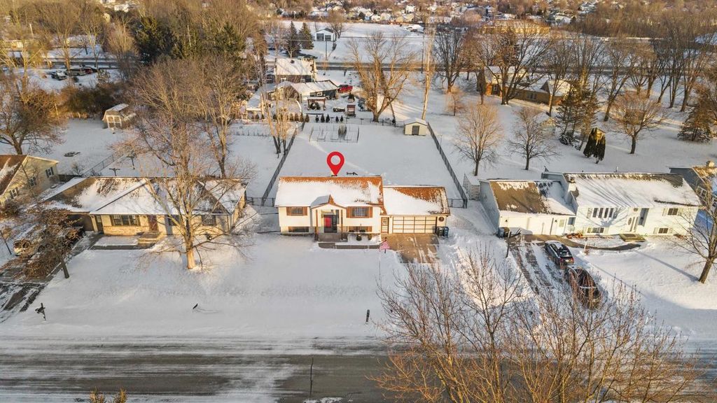 Photo of 1259 Bartlein COURT, Menasha, WI 54952 (MLS # 50320183)