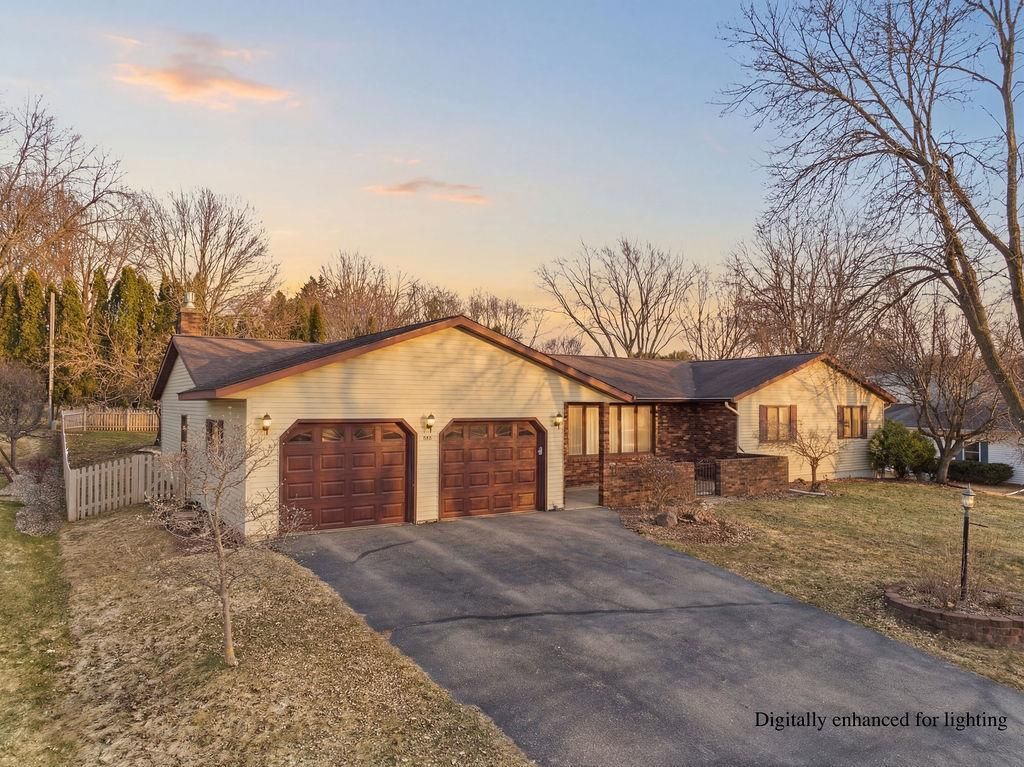 Photo of 1307 N Wood AVENUE, Marshfield, WI 54449 (MLS # 22600612)