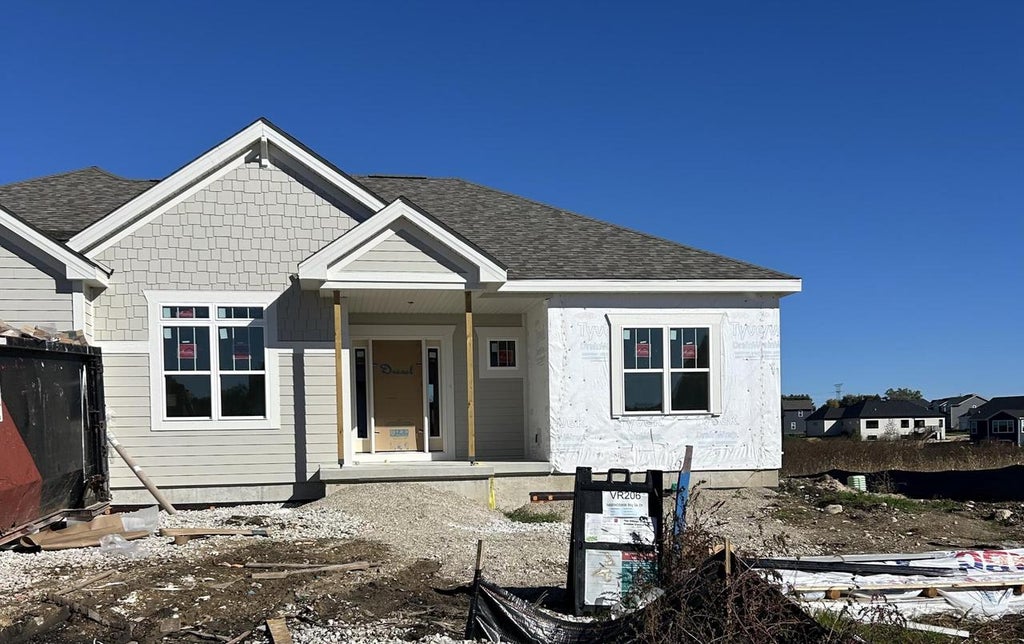 Photo of N66W25806 Big Sky DRIVE, Sussex, WI 53089 (MLS # 1985343)