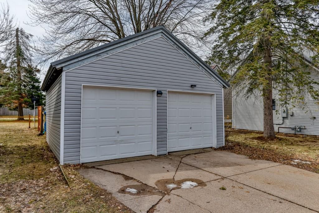 Photo of 300 E 9th STREET, Marshfield, WI 54449 (MLS # 22601284)