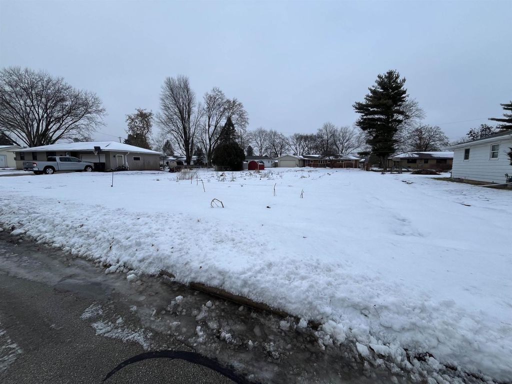 Photo of 2434 Downy STREET, Green Bay, WI 54303 (MLS # 50319789)