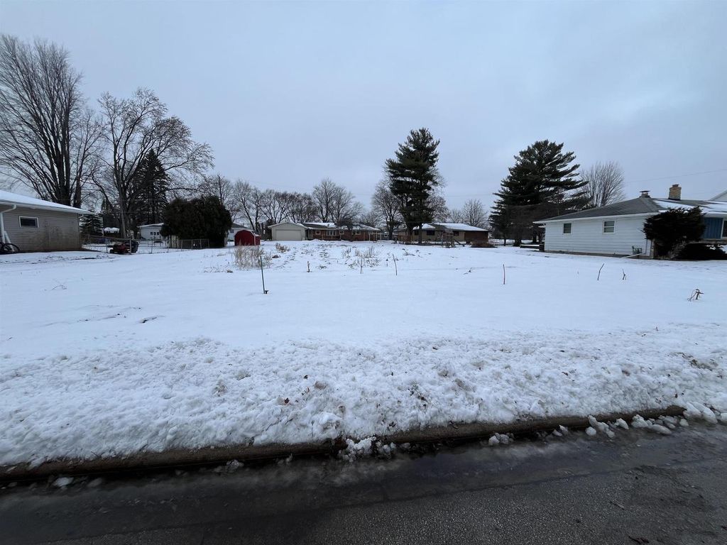 Photo of 2434 Downy STREET, Green Bay, WI 54303 (MLS # 50319789)