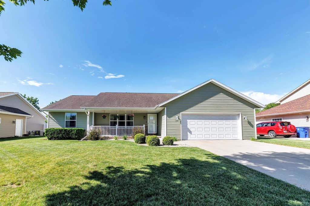 Photo of 1341 Hannah STREET, Green Bay, WI 54303 (MLS # 50327989)