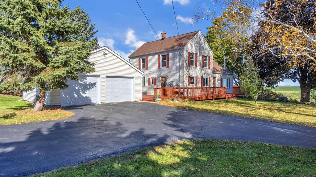 Photo of 484 County Road D, Belgium, WI 53004 (MLS # 1940692)