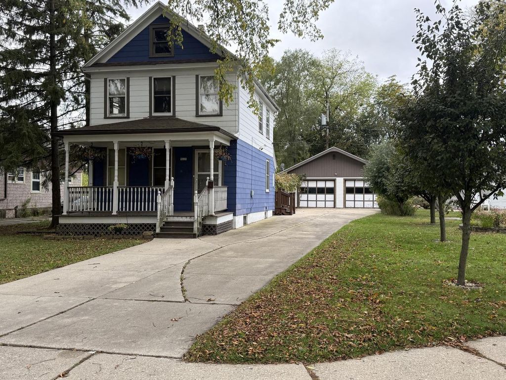 Photo of 5629 N 35th STREET, Milwaukee, WI 53209 (MLS # 1940293)