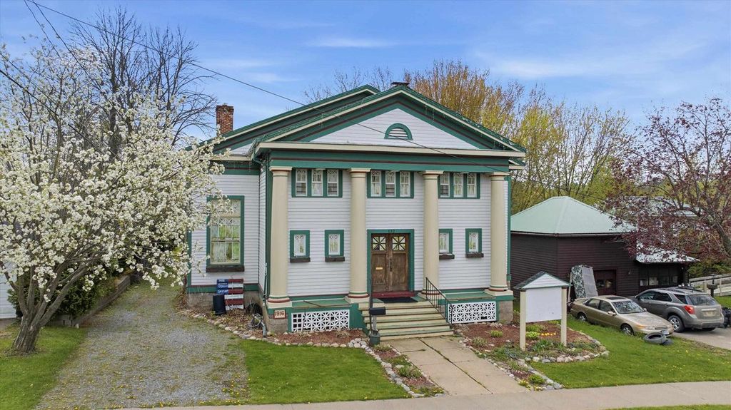 Photo of 132 E 4th STREET, Neillsville, WI 54456 (MLS # 22505085)