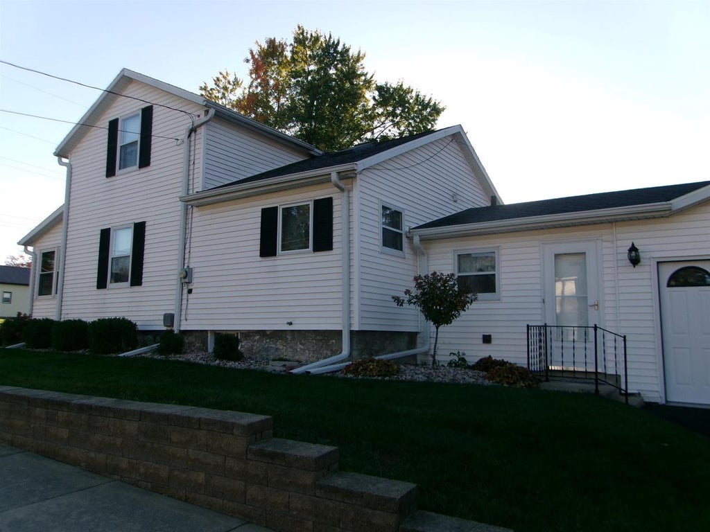 Photo of 100 TAYLOR STREET, Waupun, WI 53963 (MLS # 2034581)
