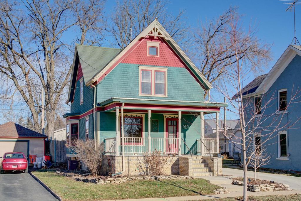 Photo of 406 Hancock STREET, Watertown, WI 53098 (MLS # 1947243)