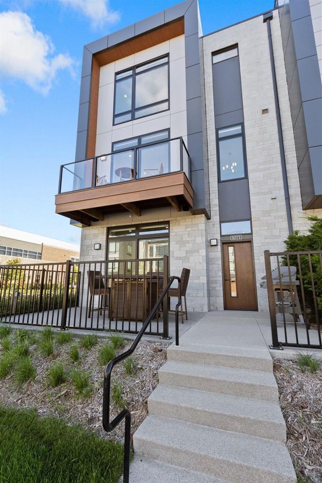 Photo of 1071 Brookwood DRIVE, Green Bay, WI 54304 (MLS # 50322294)