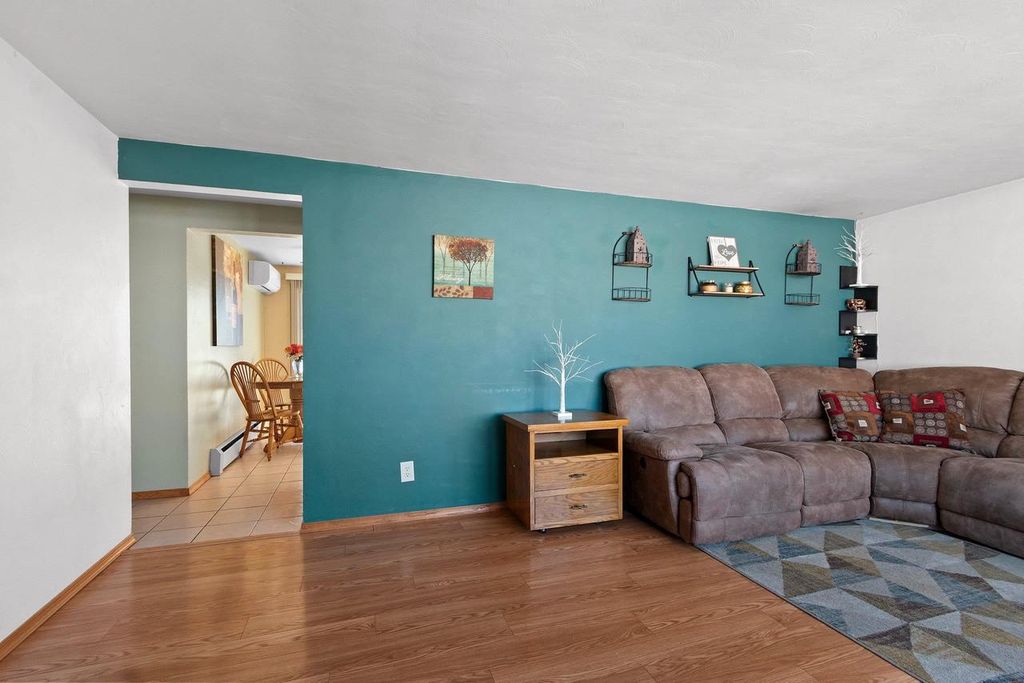 Photo of 1865 Bond STREET, Green Bay, WI 54303 (MLS # 50320217)