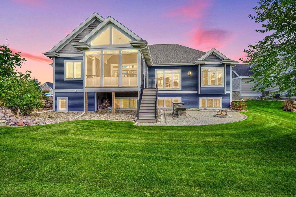 Photo of 811 Lynn STREET, Waunakee, WI 53597 (MLS # 2033477)
