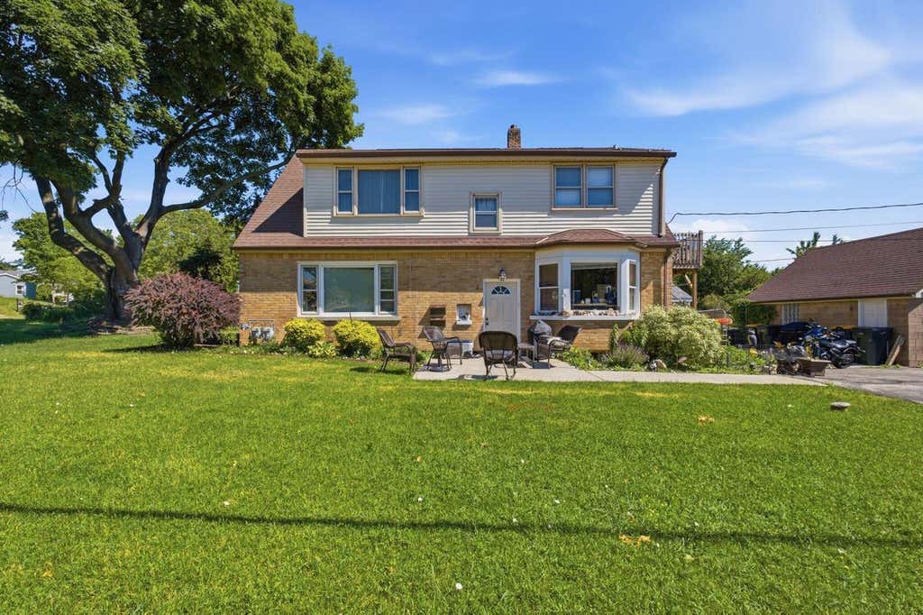 Photo of 2470 S 92nd STREET #2472, West Allis, WI 53227 (MLS # 1967430)