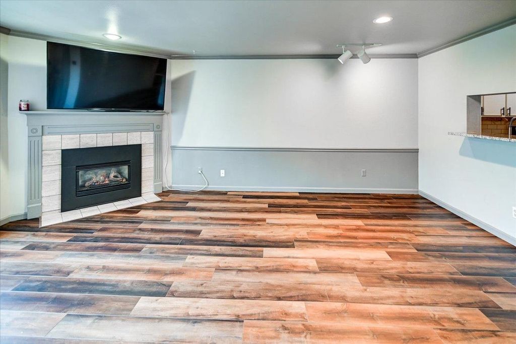 Photo of 9 Captains COURT #3, Madison, WI 53719 (MLS # 2012128)