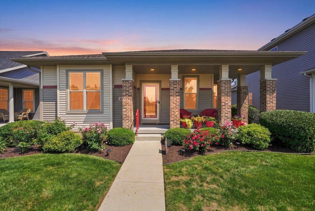 Photo of 463 North Star DRIVE, Madison, WI 53718 (MLS # 2029711)