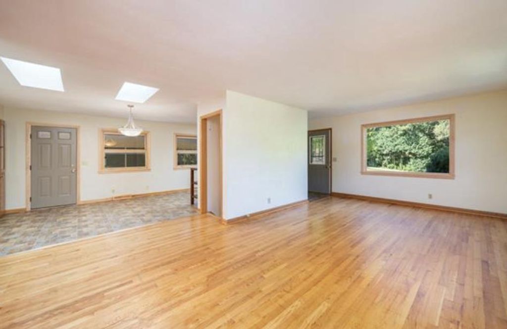 Photo of 109 N Rosa ROAD, Madison, WI 53705 (MLS # 50321247)