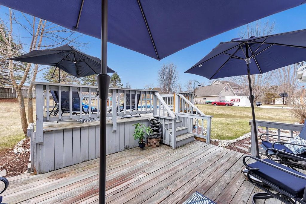 Photo of 2277 Redpepper TRAIL, Suamico, WI 54313 (MLS # 50323618)