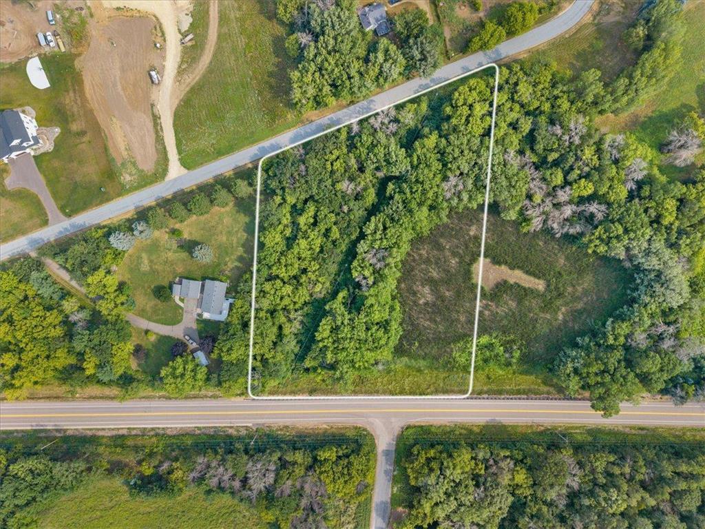 Photo of Lot 10 Yellowstone Trail, Hudson, WI 54016 (MLS # 7118164)