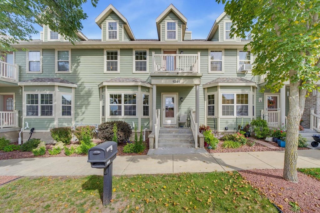 Photo of 1241 N Pine STREET, Sun Prairie, WI 53590 (MLS # 2032271)