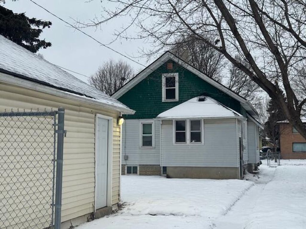 Photo of 3035 N 47th STREET, Milwaukee, WI 53210 (MLS # 1949081)