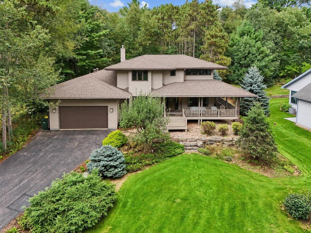 Photo of S2925 Fairway DRIVE, Reedsburg, WI 53959 (MLS # 2033358)