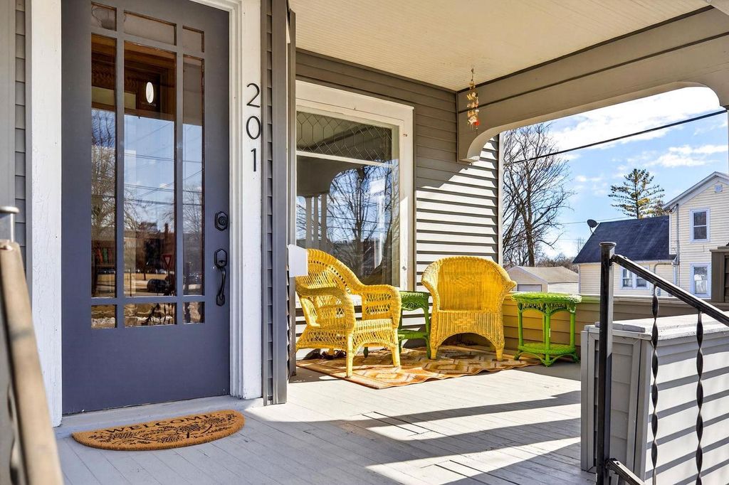 Photo of 201 5th STREET, Neenah, WI 54956 (MLS # 50321224)