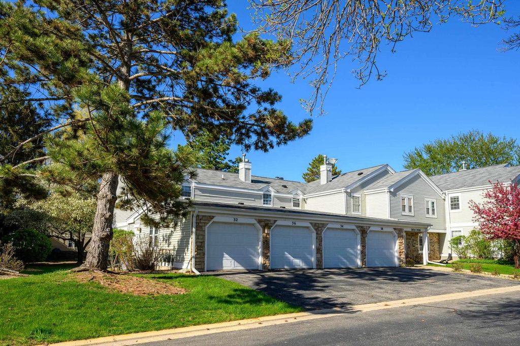 Photo of 7832 E Oakbridge WAY, Madison, WI 53717 (MLS # 2021281)