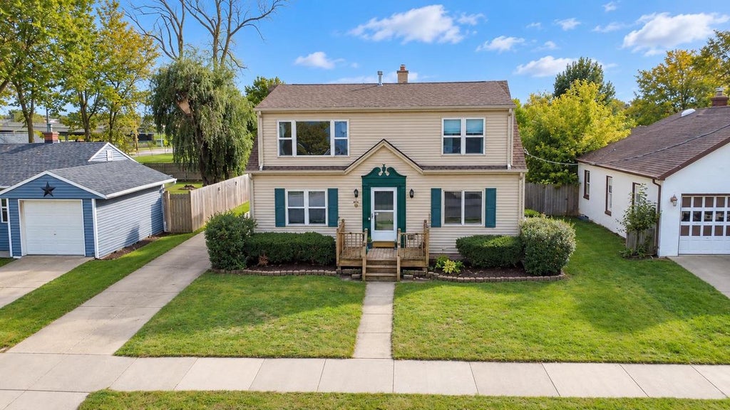 Photo of 608 Monroe STREET, Neenah, WI 54956 (MLS # 50333589)