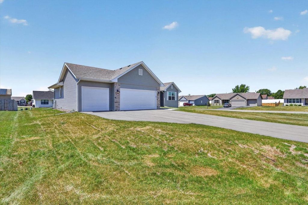 Photo of 2810 S Bridget COURT, Beloit, WI 53511 (MLS # 2023233)