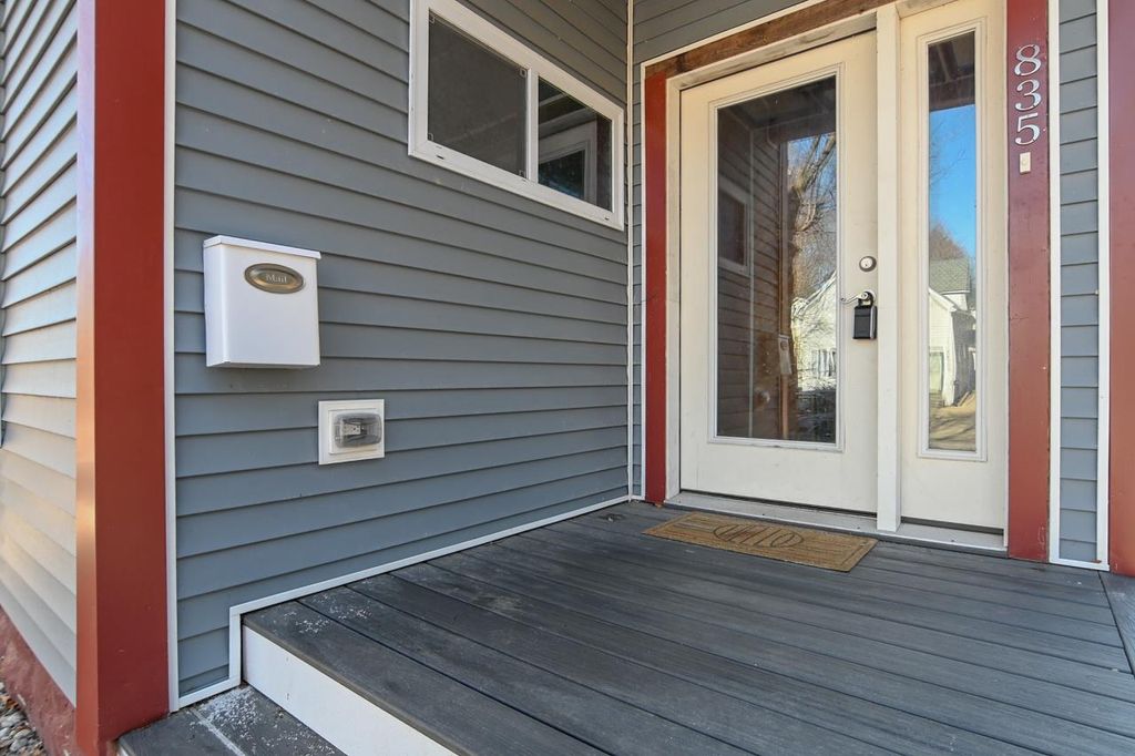 Photo of 835 E John STREET, Appleton, WI 54911 (MLS # 50321257)