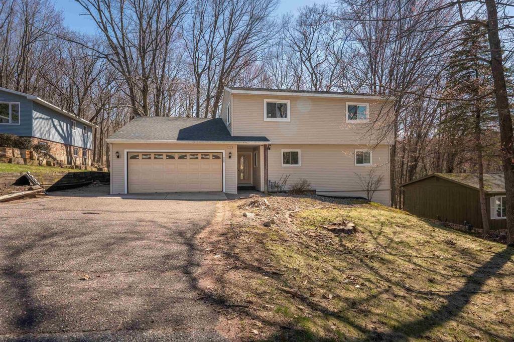 Photo of 1705 Stark STREET, Wausau, WI 54403 (MLS # 22601545)