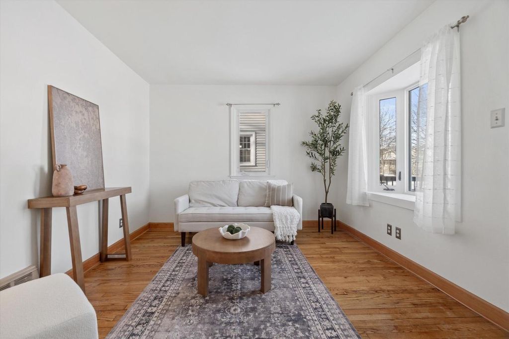 Photo of 2319 E Eden PLACE, Saint Francis, WI 53235 (MLS # 1947778)